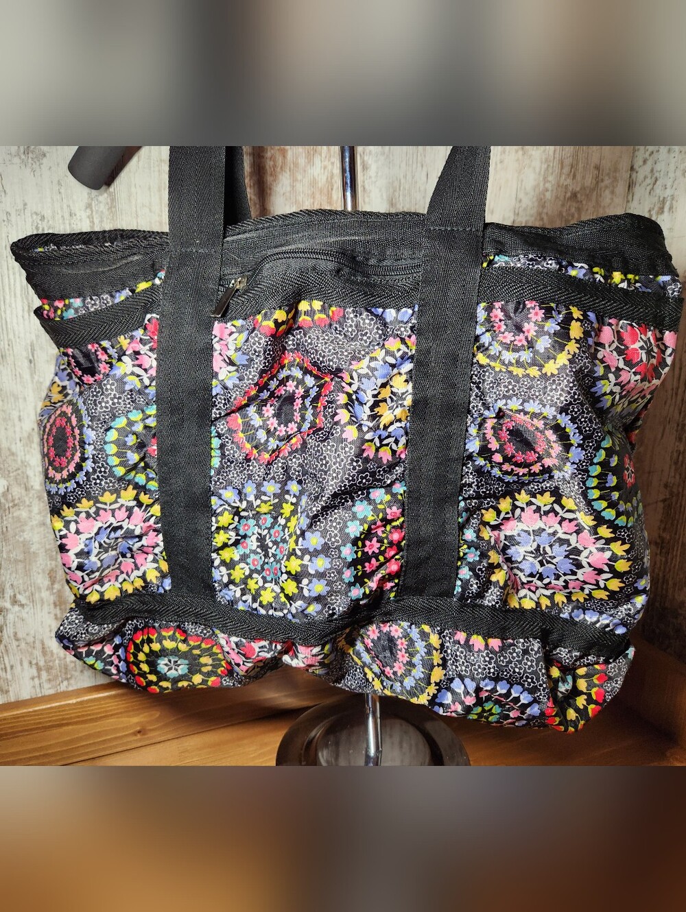 Aphorism Black Nylon Multi Color Tote Floral Medallions Side Pockets Zippers - Picture 3 of 14